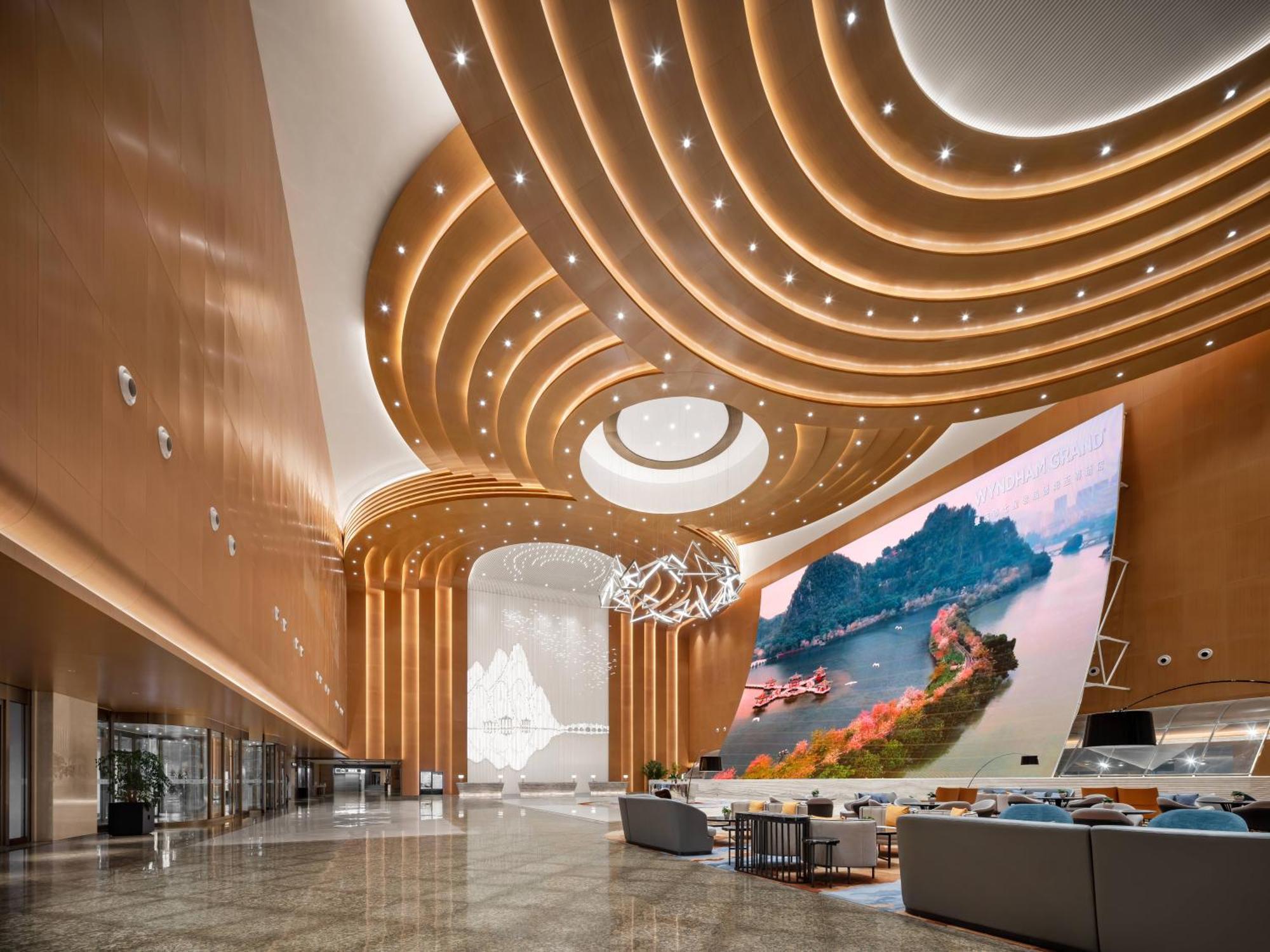 Wyndham Grand Zhaoqing Downtown Hotel Exterior foto
